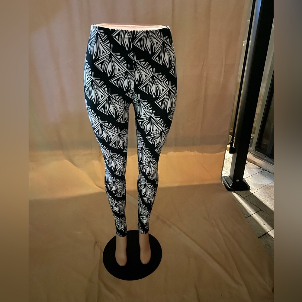 Marc Classic Black printed one size Leggings
